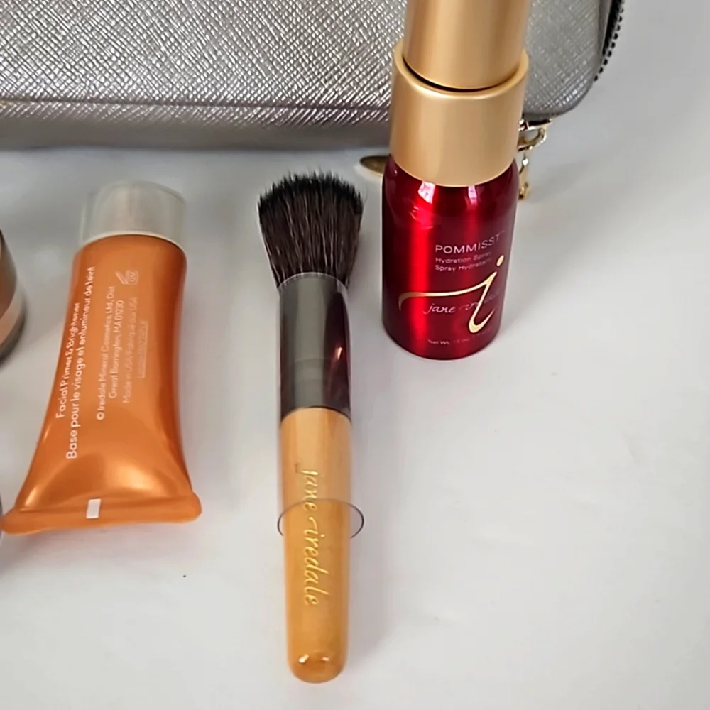 Jane Iredale NIB Makeup Starter Kit